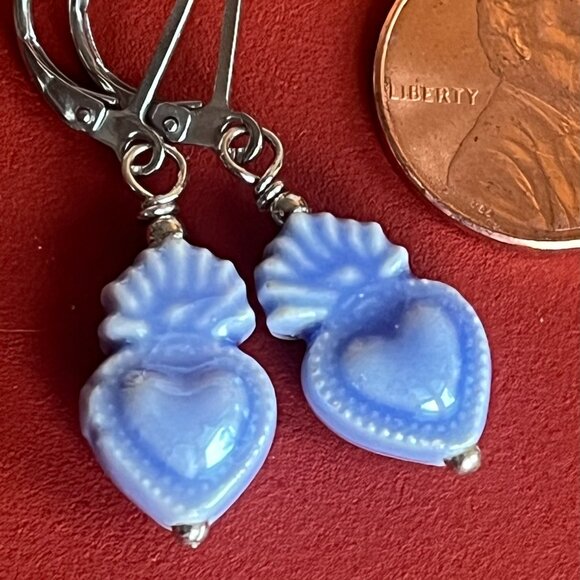 Blue Sacred Heart Ceramic Dangle Earrings, Milagro, Ex-Voto, Small Earrings - Picture 5 of 6